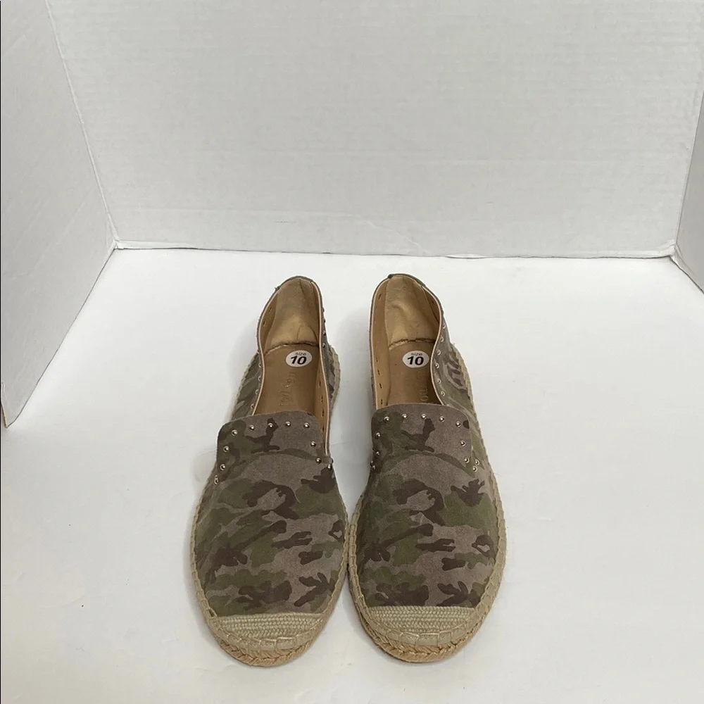 Maypol Camouflage Espadrille Flats Size 10